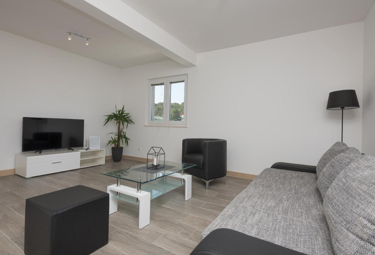 Apartments Villa Hadria Μακάρσκα Εξωτερικό φωτογραφία