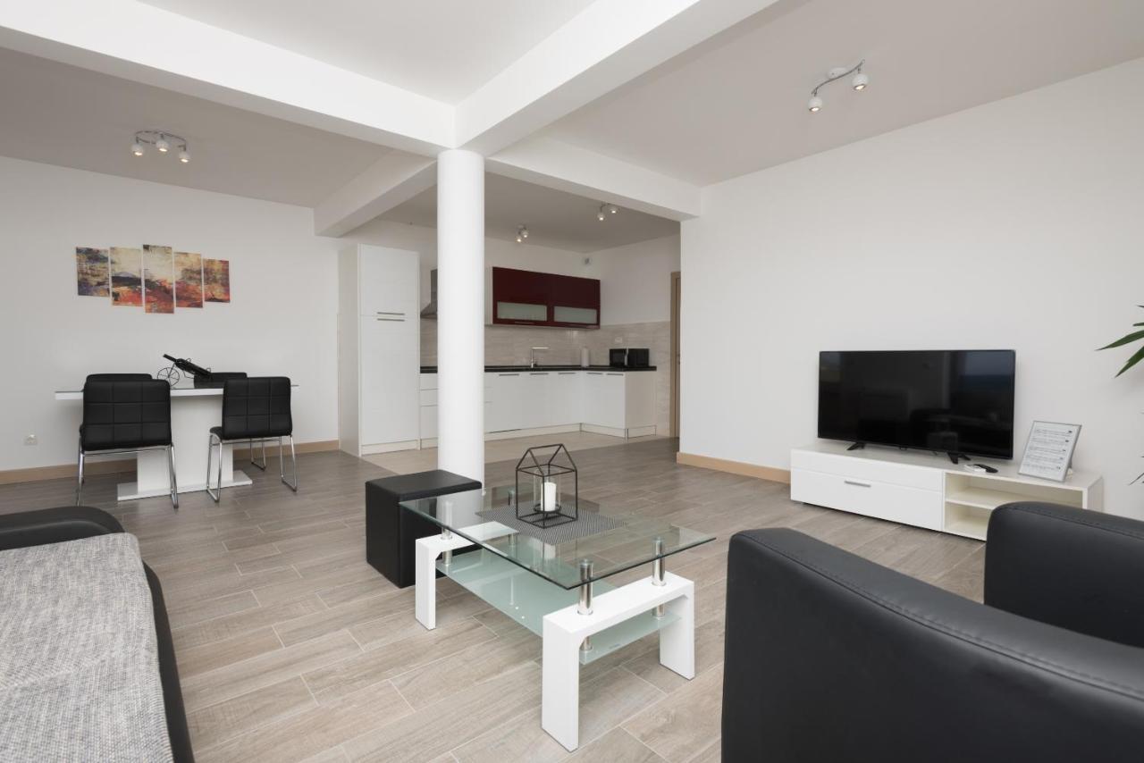 Apartments Villa Hadria Μακάρσκα Εξωτερικό φωτογραφία